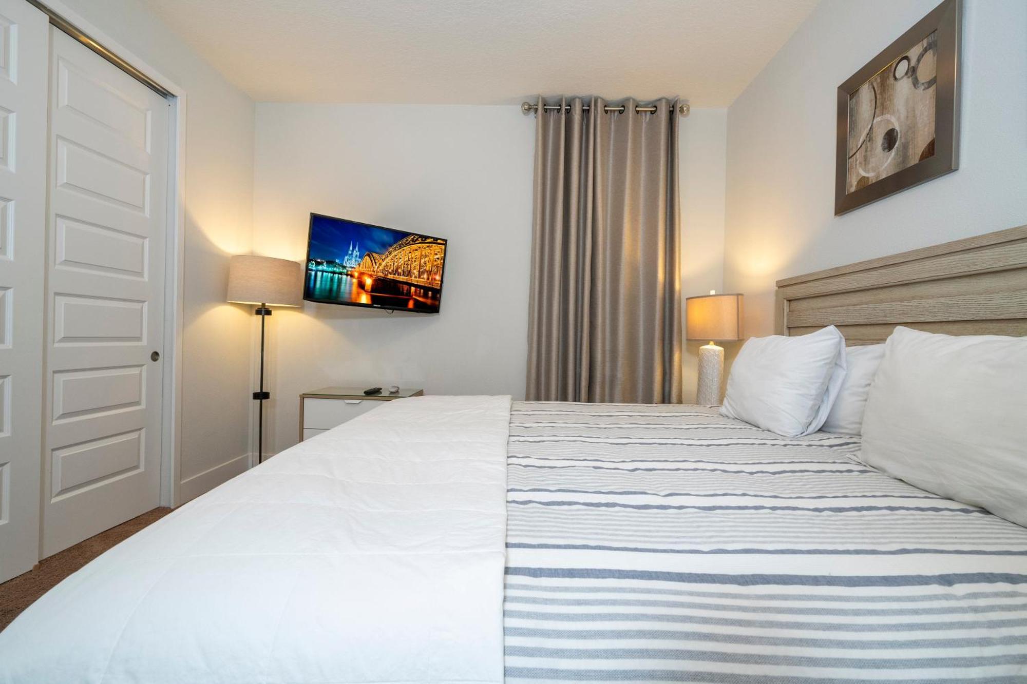 Enchanting Encore Escape: 8Br Oasis Near Disney Magic Four Corners Экстерьер фото